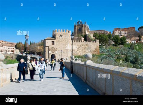 San Martin bridge. Toledo, Spain Stock Photo - Alamy