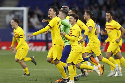 Barcelona win La Liga title with Espanyol rout | ABS-CBN News