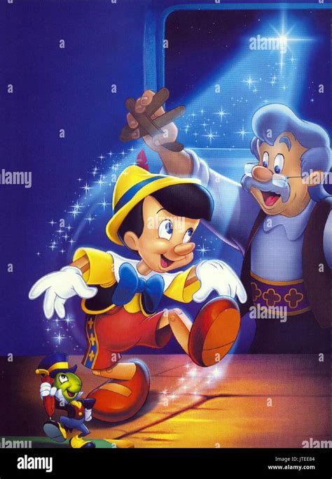 JIMINY CRICKET PINOCCHIO & GEPPETTO PINOCCHIO (1940 Stock Photo: 152753220 - Alamy