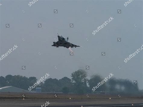 Dassault Mirage 2000 Jet Fighter Takes Editorial Stock Photo - Stock Image | Shutterstock