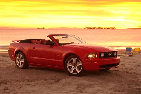 2005 Ford Mustang GT Convertible - HD Pictures @ carsinvasion.com