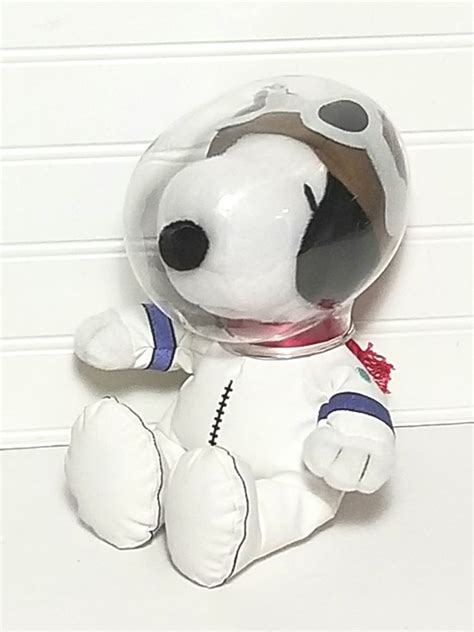 Hallmark Peanuts Astronaut Snoopy Space Suit NASA 11" Plush 50th Anniversary | Peanuts snoopy ...