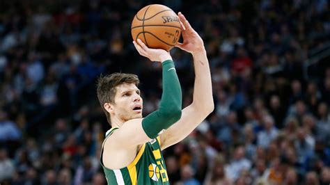 NBA’s Kyle Korver writes on his struggle with white privilege and calls for denouncing racism ...