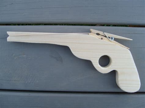 Simple wooden rubber band gun plans | Ch