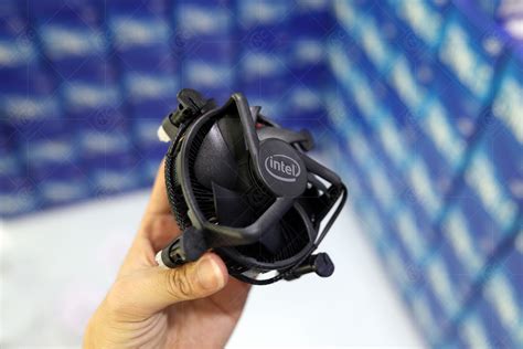 Intel Gives Its Boxed CPU Coolers A Slight Facelift With 10th Gen Family