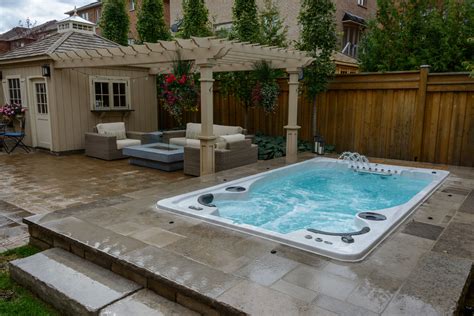 5 Inspirational Hot Tub Garden Ideas to Create a Hot Tub Haven