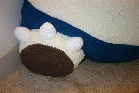 Over 3,500 USD Hand-Crocheted Snorlax Bean Bag - Design Swan