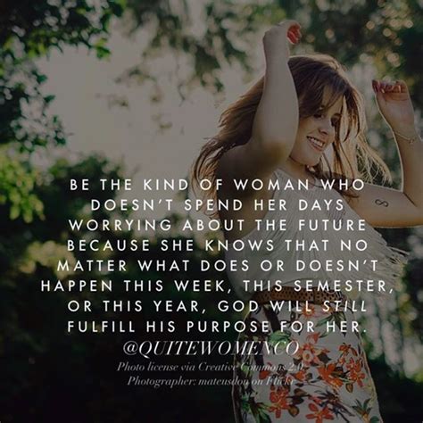 45 Beautiful Women Quotes to Feel the Proud to be a Woman