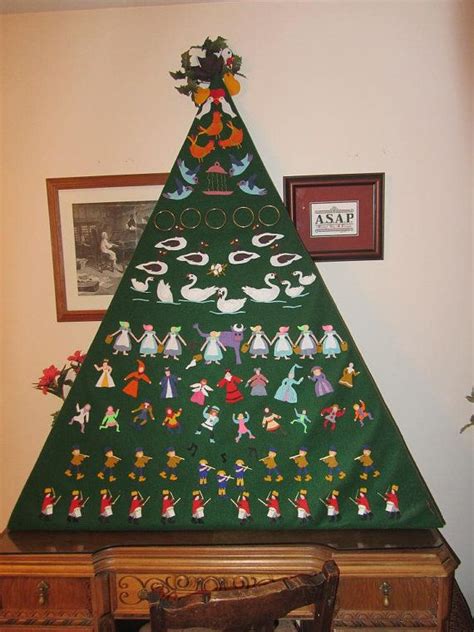 12 Days Of Christmas Door Decorating Ideas | Psoriasisguru.com