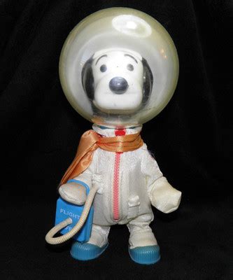 1969 PEANUTS SNOOPY ASTRONAUT FIGURE SPACE SUIT & HELMET | #423693377