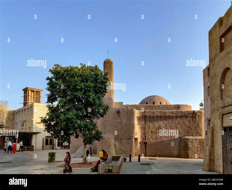 The old and historic side of Dubai city | Old Arabian architecture and buildings | Al Seef ...