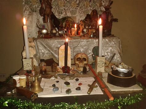 RITUAL WICCAN ALTAR | Wiccan altar, Altar, Wiccan