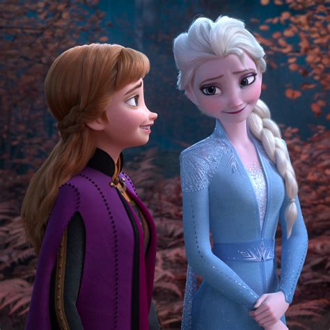 Frozen 2 Elsa And Anna Photo