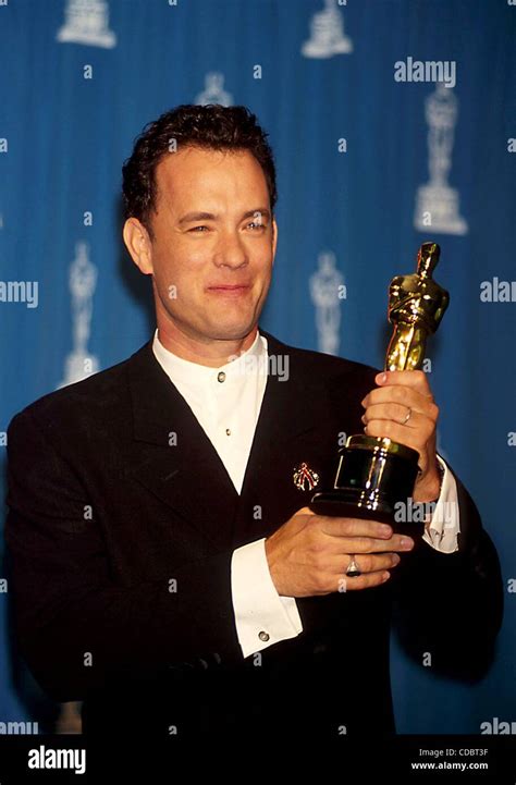 K1037AR.ACADEMY AWARDS.OSCARS 1995.Ã‚Â© / TOM HANKS(Credit Image: Â© Andrea Renault/Globe Photos ...