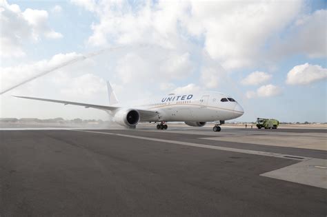 United Airlines awards seat to Accra - Airspace Africa