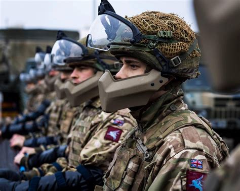 Paratroopers of C Company 3rd Battalion The Parachute Regiment conducting public order training ...