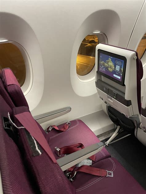 Flight Review Qatar Airways Economy Class Part 2: A350-1000 — Allplane