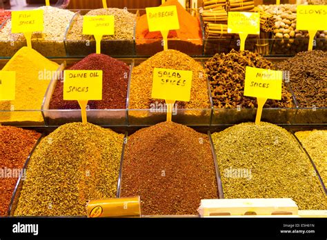 Spices in Spice Bazaar, Istanbul Stock Photo - Alamy