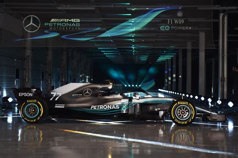 Mercedes AMG Petronas F1 Team Wallpapers - Wallpaper Cave