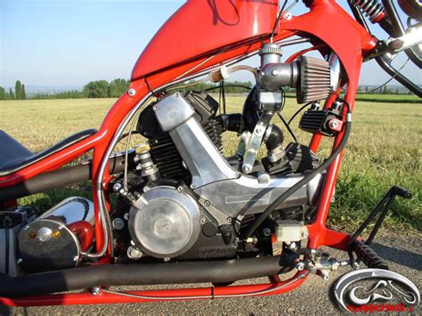 Cafe Racer Special: INDIANA - Ducati 650 Chopper