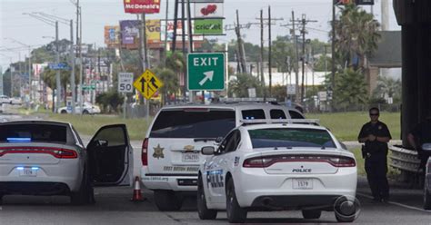 Three officers killed in Baton Rouge police shooting - CBS News