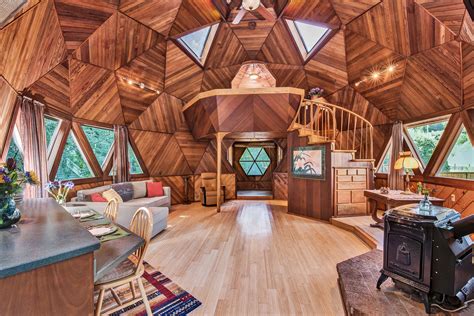 A Geodesic Getaway in Northern California Asks $475K | Geodesic dome homes, Round house, Tiny ...