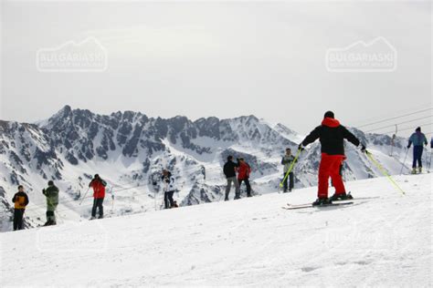 Information about Bansko ski resort, ski slopes and lifts in Pirin mountain, Bulgaria. Online ...