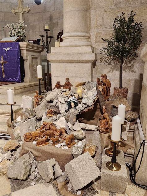 Depiction of the Nativity Scene in Bethlehem Church : r/ArabicChristians