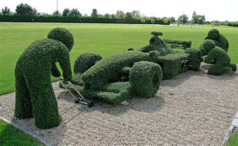 Green Animal Garden - Topiary Art - XciteFun.net