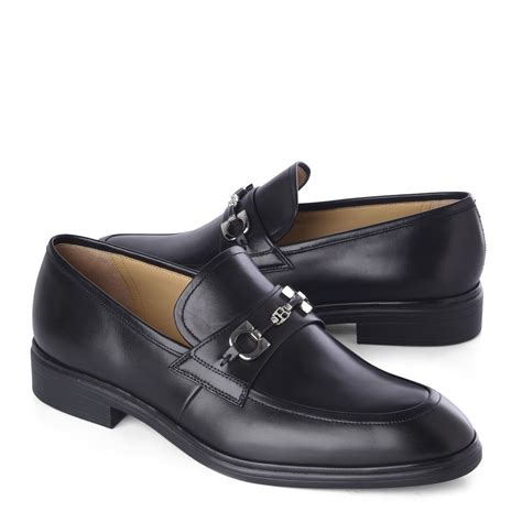 Bally Leather Loafers in Black for Men | Lyst