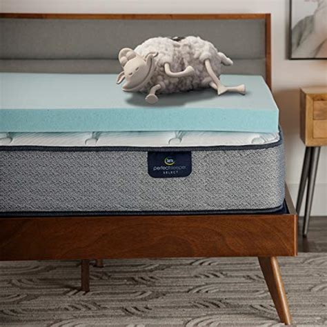 Serta Gel Mattress Topper: Enjoy a Comfortably Cool Night's Sleep