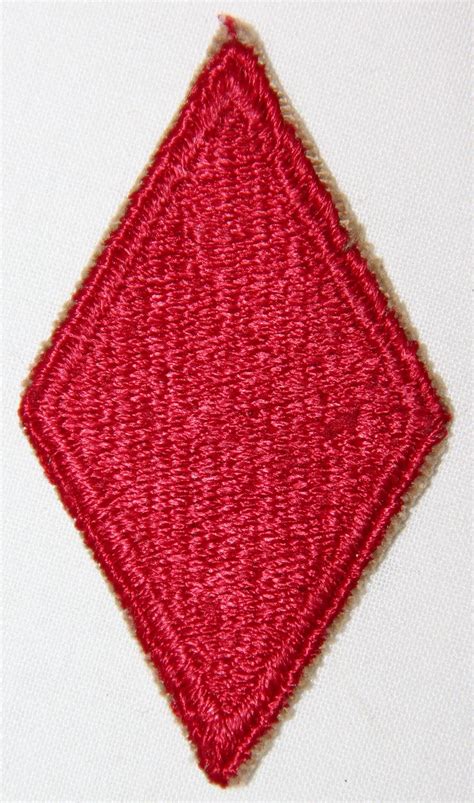 G079. WWII 5TH INFANTRY DIVISION PATCH - B & B Militaria