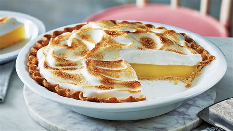 Vegan Lemon Meringue Pie | Foodland