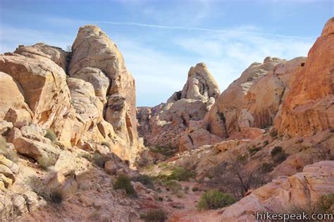 White Domes Trail | Valley of Fire | Hikespeak.com