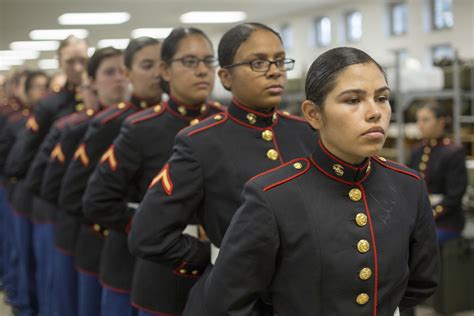 DVIDS - News - Historic uniform change for female Marines; ‘there will be no doubts that they ...