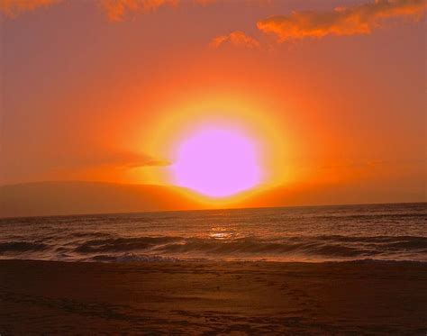 Kaanapali Beach Sunset Photograph by Jeff Gater