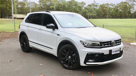 VW Tiguan Wolfsburg 2019 review: snapshot | CarsGuide