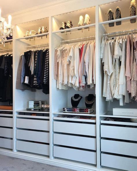 20 Inspiring IKEA Pax Closet Makeovers - Bless'er House - #Blesser #Closet #House #IKEA # ...