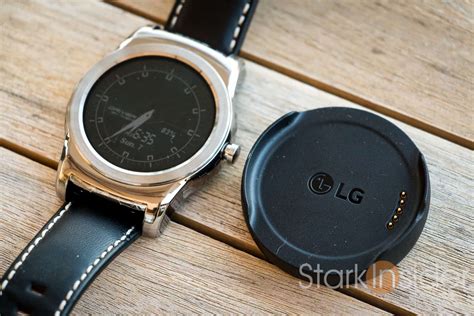 Android Wear smartwatches now work with Apple iPhone | Stark Insider