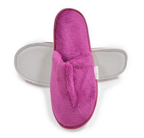 indoor/hotel slippers – iDecorator