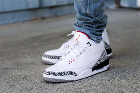 Air Jordan 3 White Cement : r/Sneakers