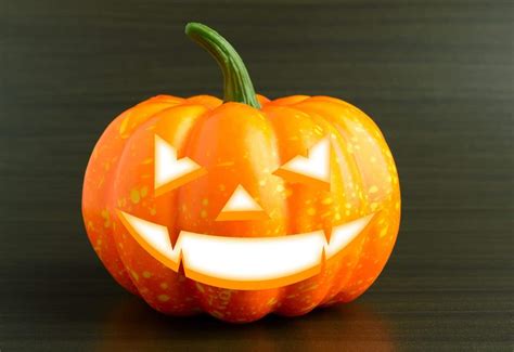 Scary Pumpkin Faces Made Easy to Carve: Perfect for Halloween!