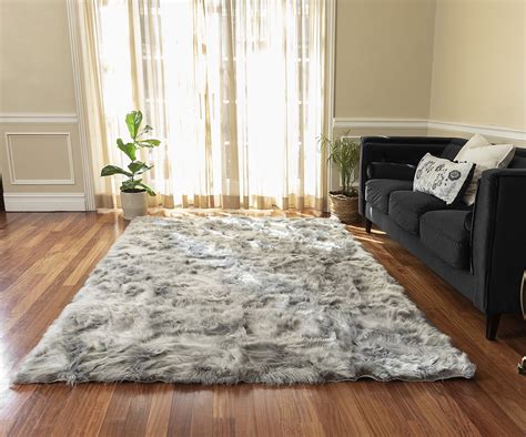 Faux Fur Rug Luxuriously Soft and Eco Friendly - Walmart.com