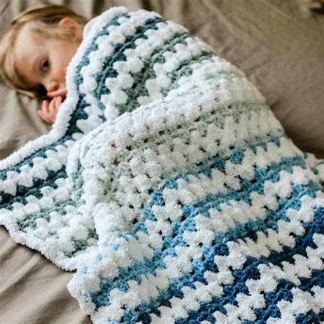 20 Easy Double Crochet Baby Blanket Patterns Free - Crochet Me