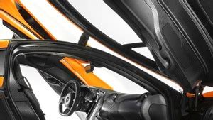 McLaren Shows Off The Interior Of Its P1 Supercar