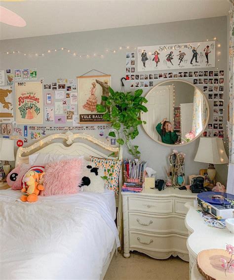 20+30+ Cute Aesthetic Room Decor – HOMYRACKS