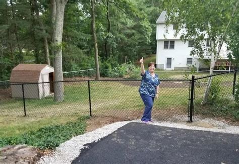 vinyl fence installation cost near me - Nashua Fence Installation