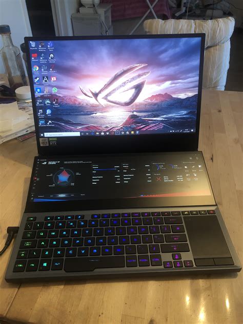 ASUS ROG Zephyrus duo 15 : r/GamingLaptops