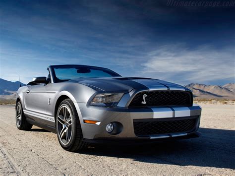 Ford Shelby Mustang GT500 Convertible High Resolution Image (1 of 6)