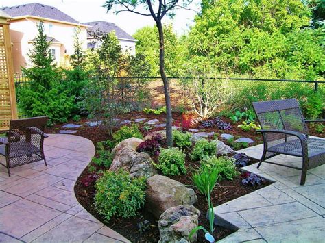 Ottawa Landscapers Beautify Your Property | Robert Landscapes & Design